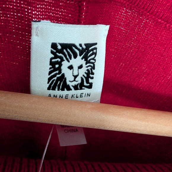 Anne Klein Vibrant Red Cowl Neck Sweater 2X *Slight Imperfections* - Picture 8 of 9
